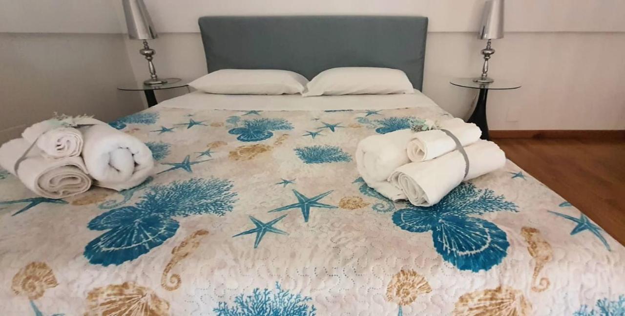 B&B Verdi บรินดิซิ ภายนอก รูปภาพ